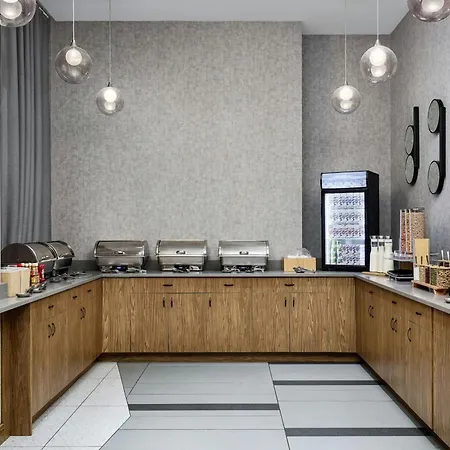 Springhill Suites By Marriott New York Queens-2